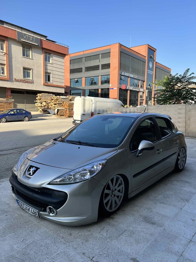 Sahibinden Peugeot 207 1.4 HDi Trendy 2007 Model Ankara 340.000 km Gri 4
