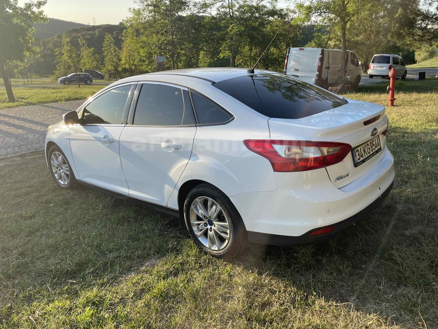 Sahibinden Ford Focus 1.6 TDCi Trend X 2014 Model İstanbul 222.000 km Beyaz 7