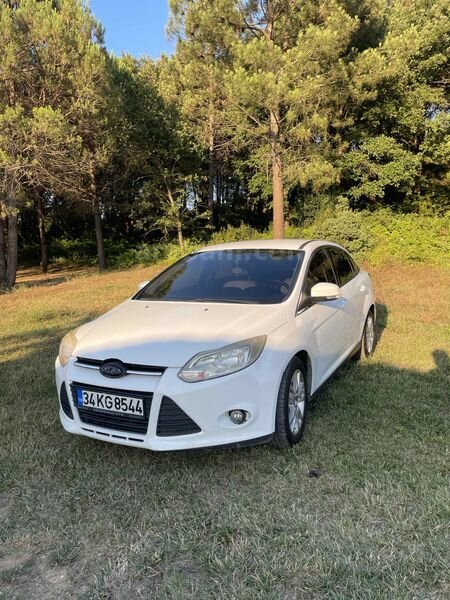 Sahibinden Ford Focus 1.6 TDCi Trend X 2014 Model İstanbul 222.000 km Beyaz