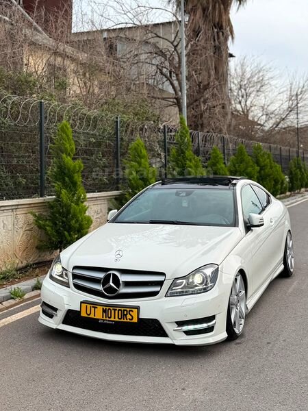 Galeriden Mercedes - Benz C 250 BlueEFFICIENCY AMG 2011 Model Adana 250.000 km Beyaz