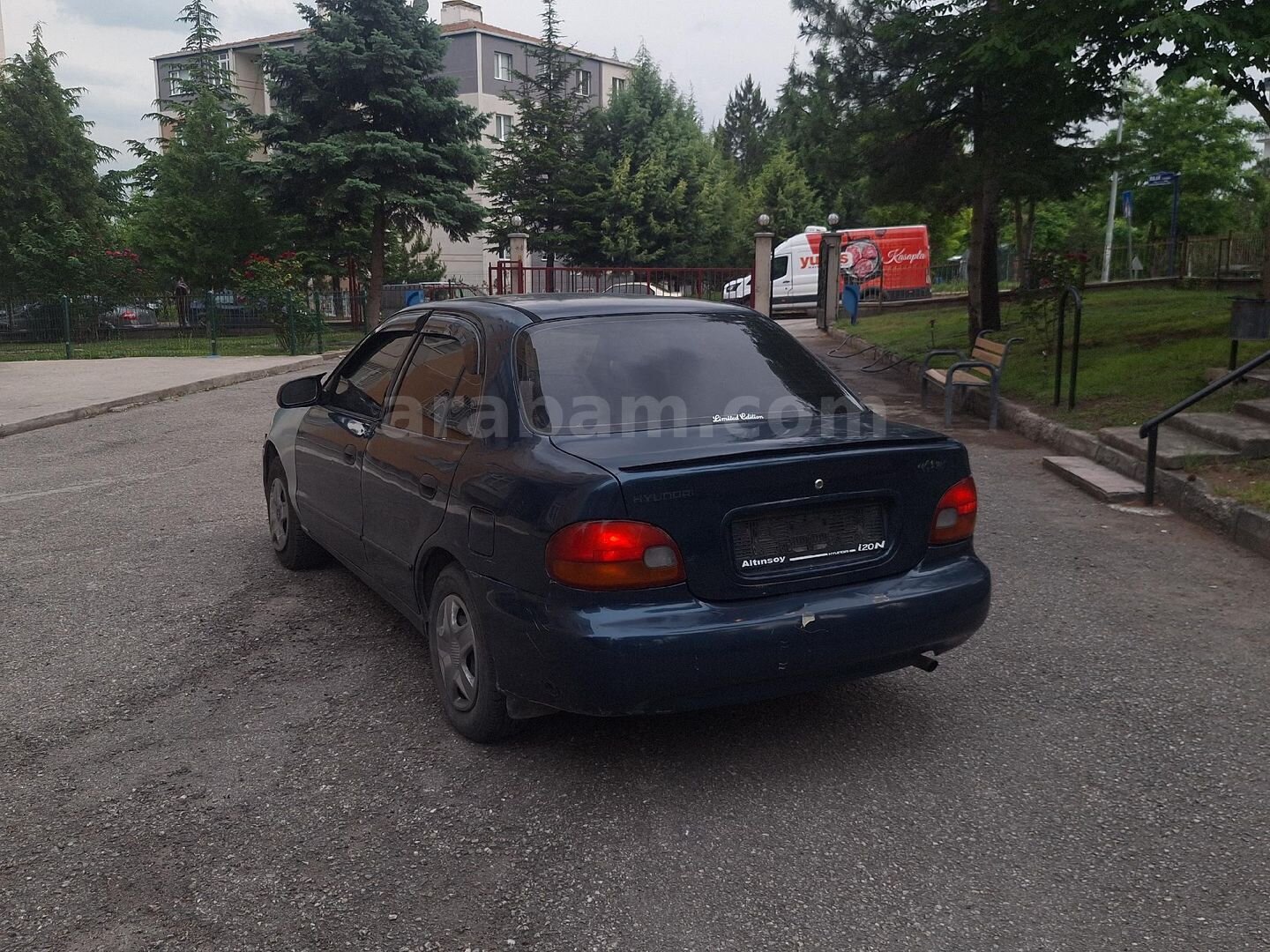 Sahibinden Hyundai Accent 1.3 LS 1997 Model Ankara 248.000 km Mavi (metalik) 2