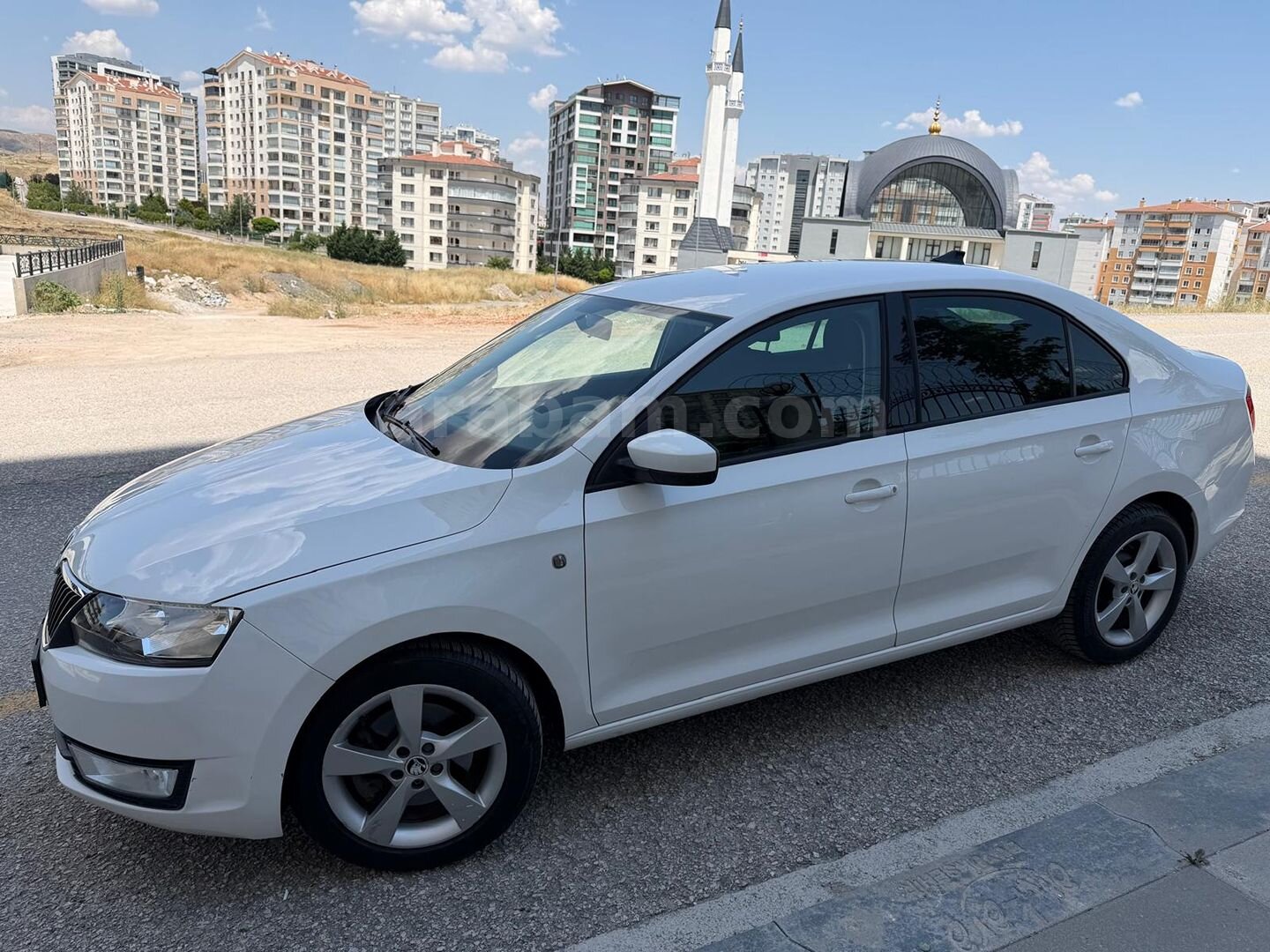 Sahibinden Skoda Rapid 1.6 CR TDI Elegance 2015 Model Ankara 183.000 km Beyaz 1