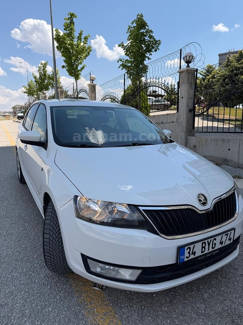 Sahibinden Skoda Rapid 1.6 CR TDI Elegance 2015 Model Ankara 183.000 km Beyaz 3