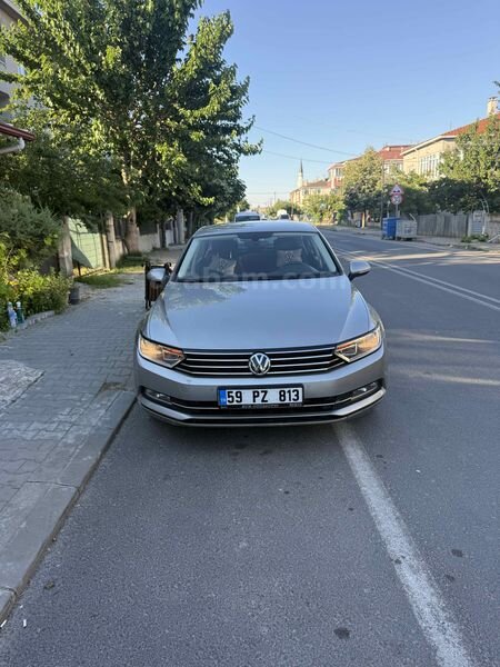 Sahibinden Volkswagen Passat 1.4 TSi BlueMotion Comfortline 2016 Model Tekirdağ 195.000 km Gri