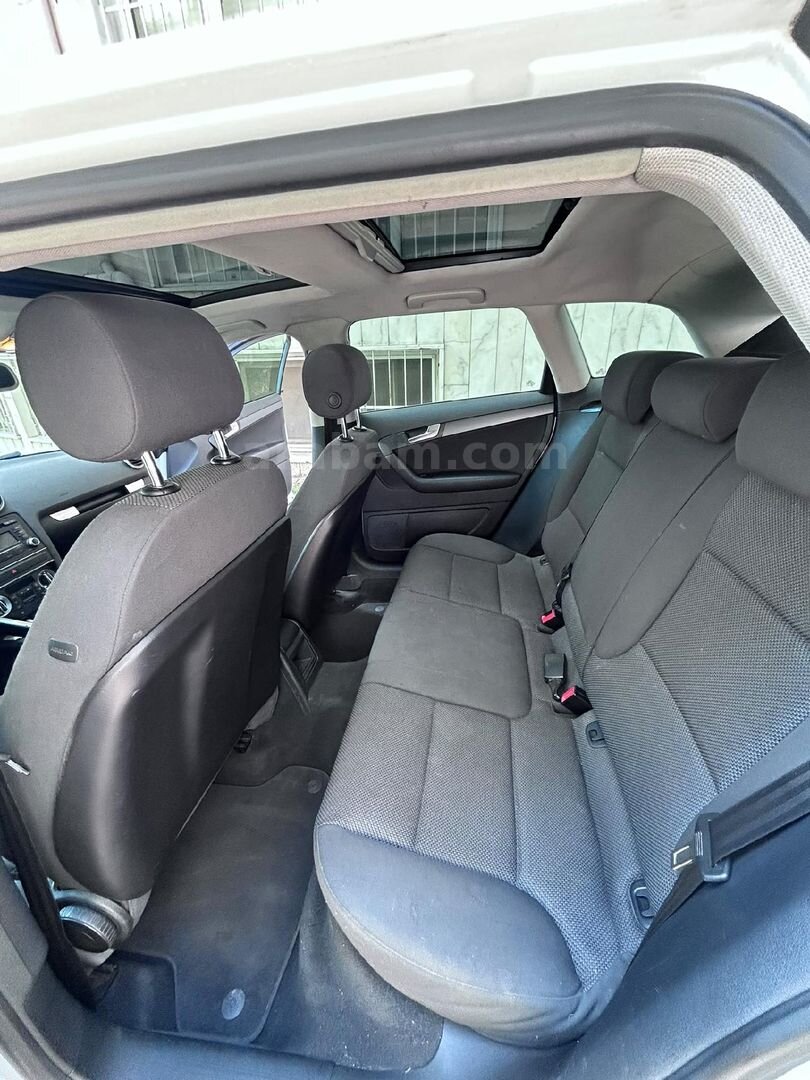 Sahibinden Audi A3 Sportback 1.6 TDI Attraction 2012 Model İstanbul 211.637 km Beyaz 6