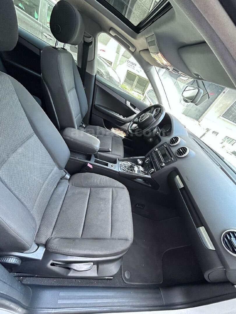 Sahibinden Audi A3 Sportback 1.6 TDI Attraction 2012 Model İstanbul 211.637 km Beyaz 7