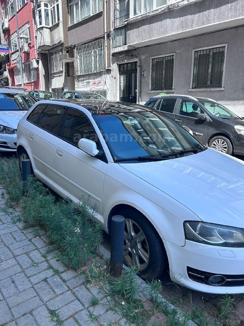 Sahibinden Audi A3 Sportback 1.6 TDI Attraction 2012 Model İstanbul 211.637 km Beyaz 3