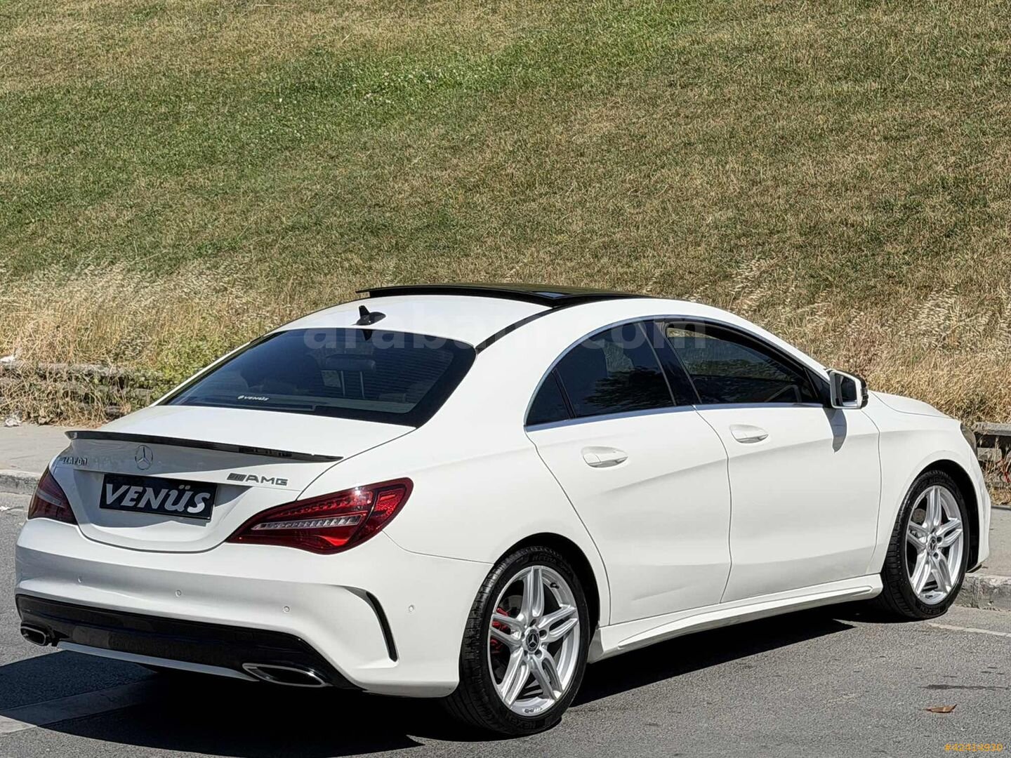 Galeriden Mercedes - Benz CLA 200 AMG 2016 Model İstanbul 90.000 km Beyaz 6