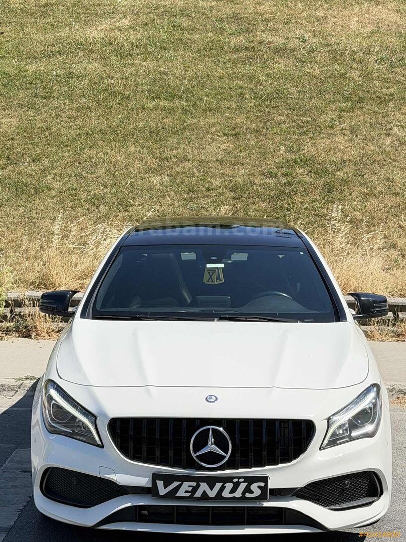 Galeriden Mercedes - Benz CLA 200 AMG 2016 Model İstanbul 90.000 km Beyaz 2