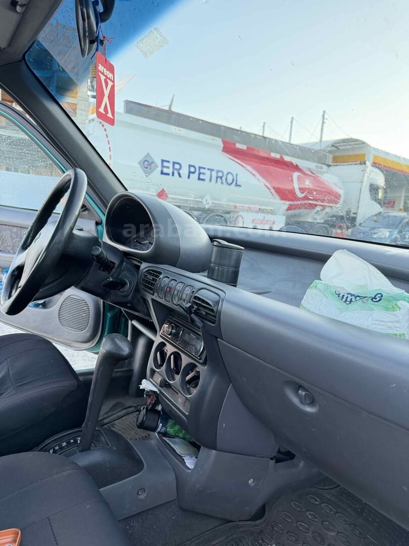 Sahibinden Nissan Micra 1.3 GX 1997 Model Sivas 215.000 km Yeşil 7
