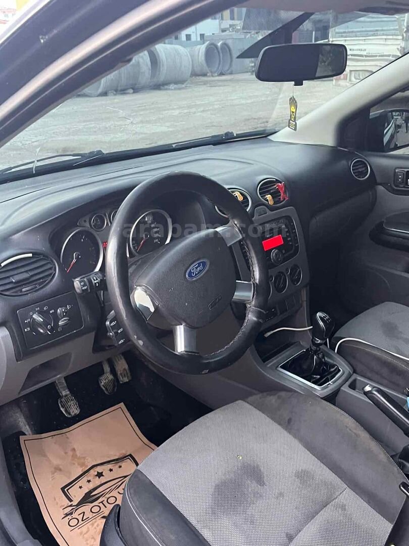 Sahibinden Ford Focus 1.6 TDCi Trend X 2011 Model Hatay 260.000 km Gri (Gümüş) 4
