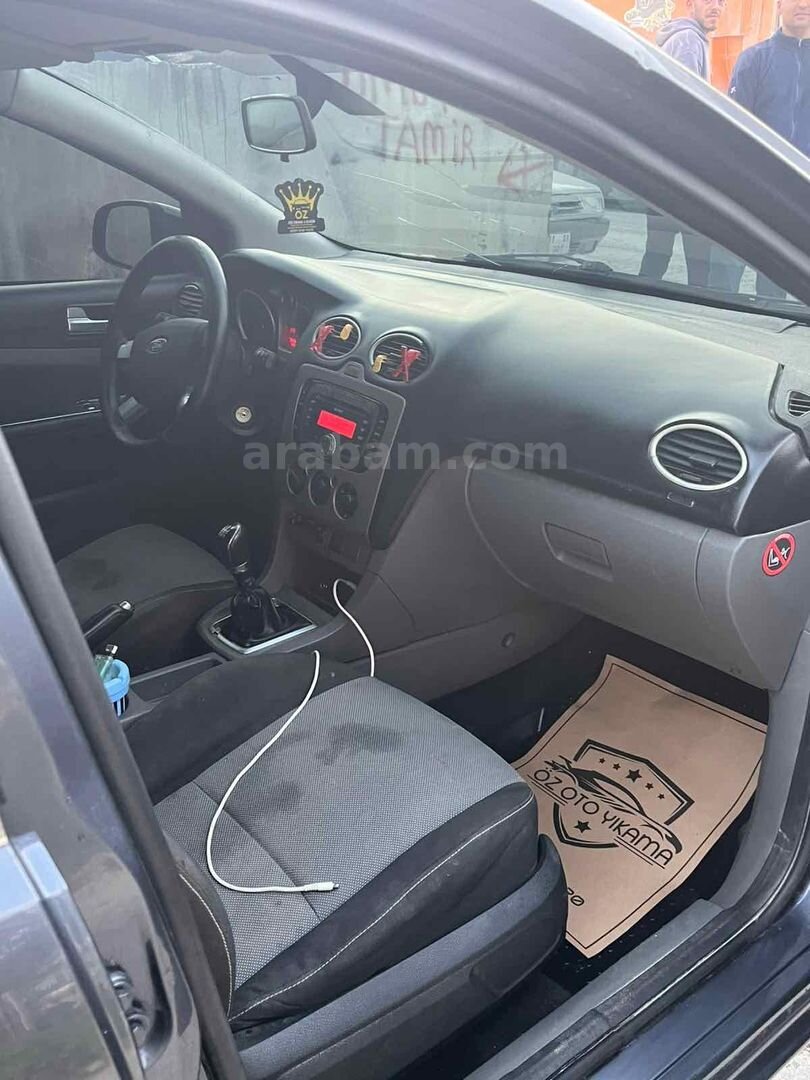 Sahibinden Ford Focus 1.6 TDCi Trend X 2011 Model Hatay 260.000 km Gri (Gümüş) 5