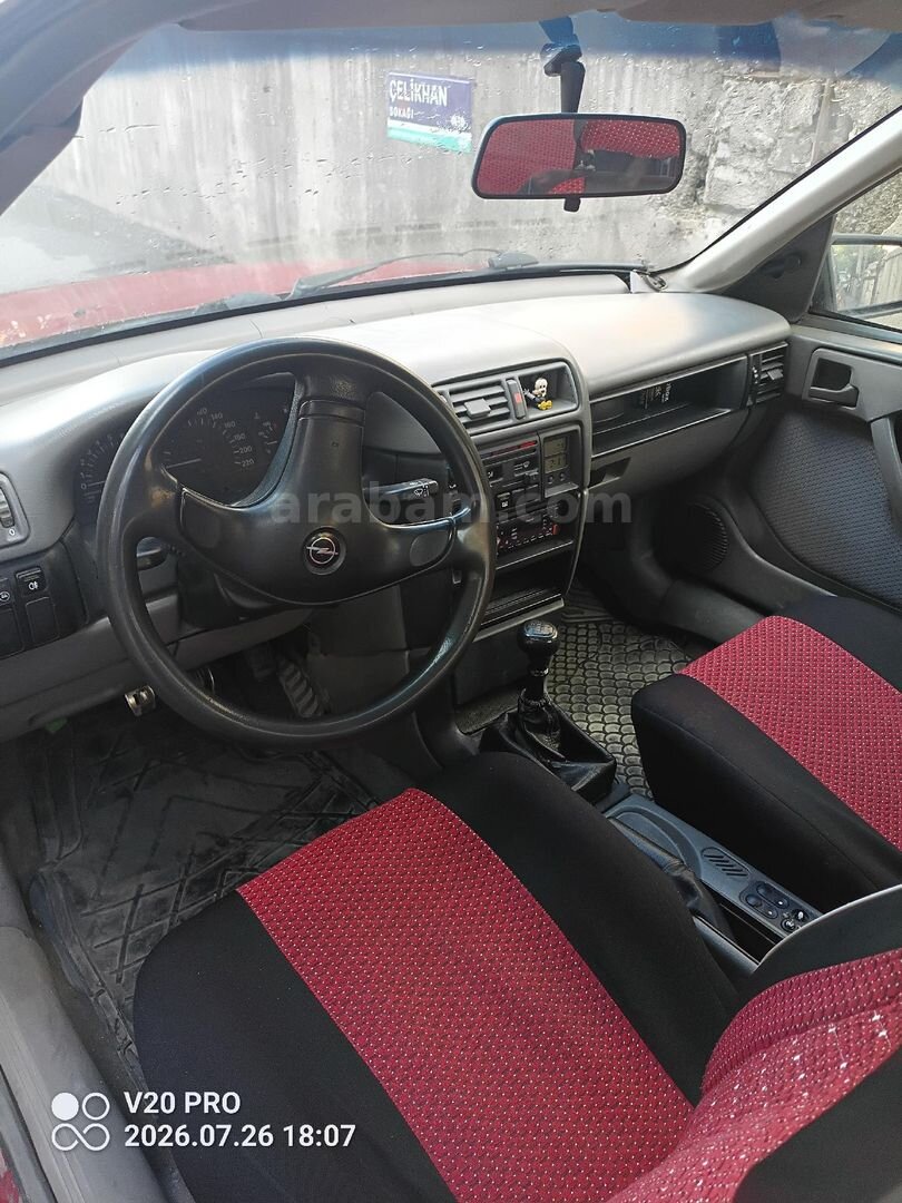 Sahibinden Opel Vectra 2.0 GLS 1994 Model Kayseri 403.000 km Bordo 3