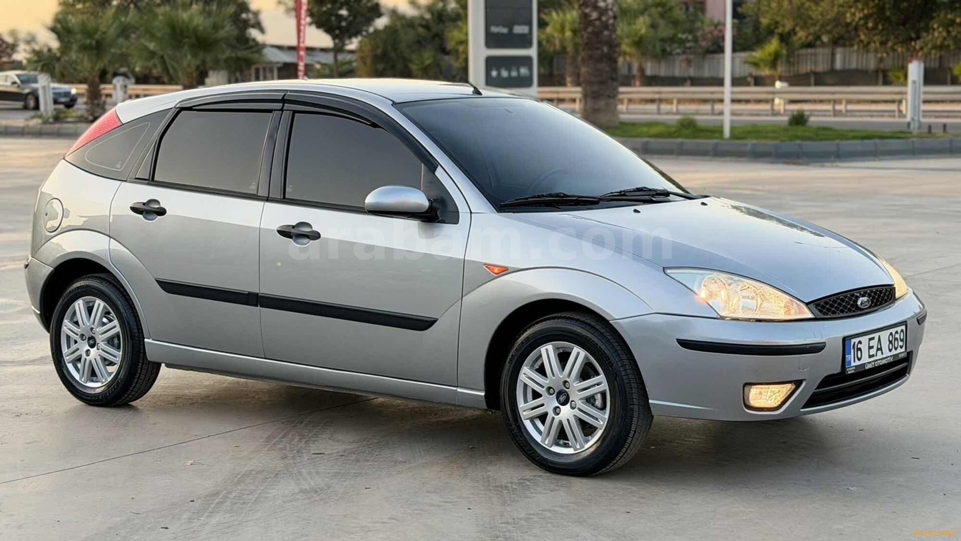 Galeriden Ford Focus 1.6 Collection 2004 Model Manisa 145.000 km Gri 4