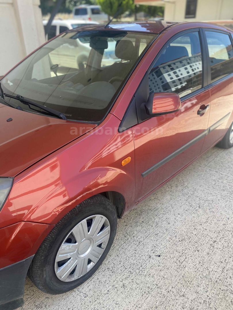Sahibinden Ford Fiesta 1.6 Comfort 2006 Model İstanbul 172.000 km Kırmızı 2