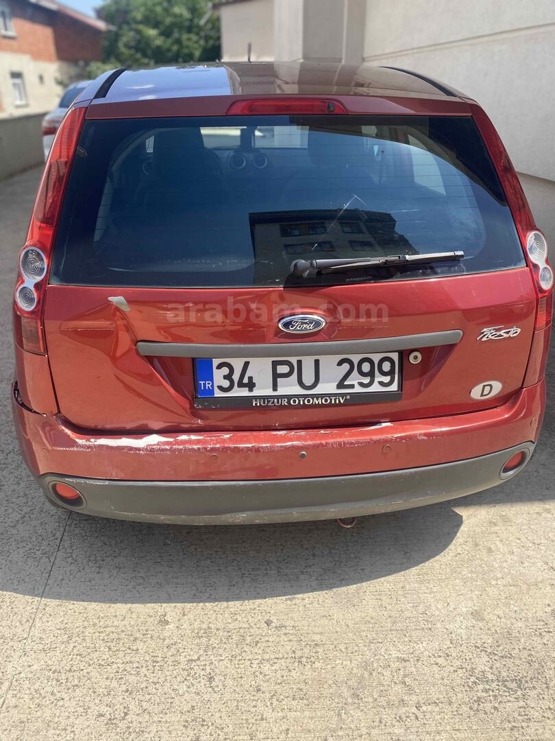 Sahibinden Ford Fiesta 1.6 Comfort 2006 Model İstanbul 172.000 km Kırmızı 4