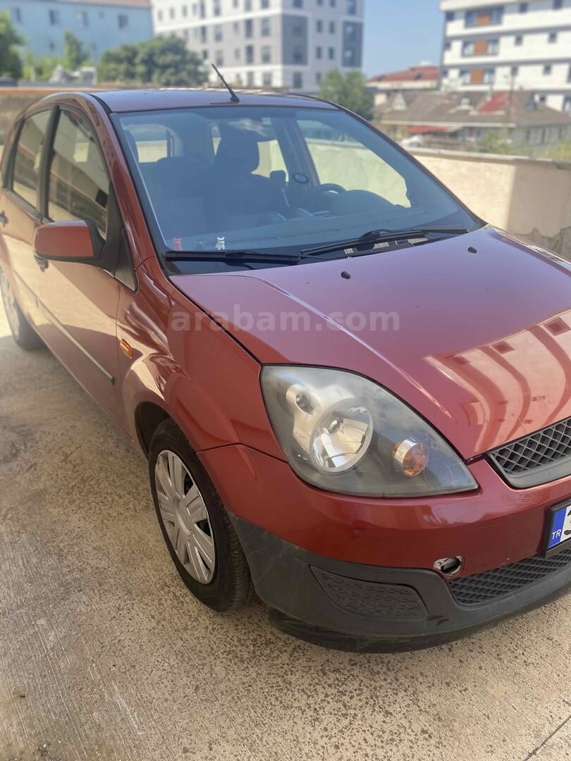 Sahibinden Ford Fiesta 1.6 Comfort 2006 Model İstanbul 172.000 km Kırmızı 7