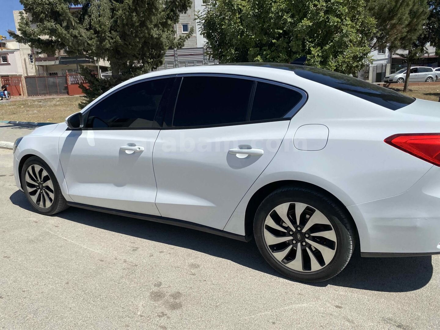 Sahibinden Ford Focus 1.5 TDCi Titanium 2019 Model Adana 143.000 km Beyaz 6