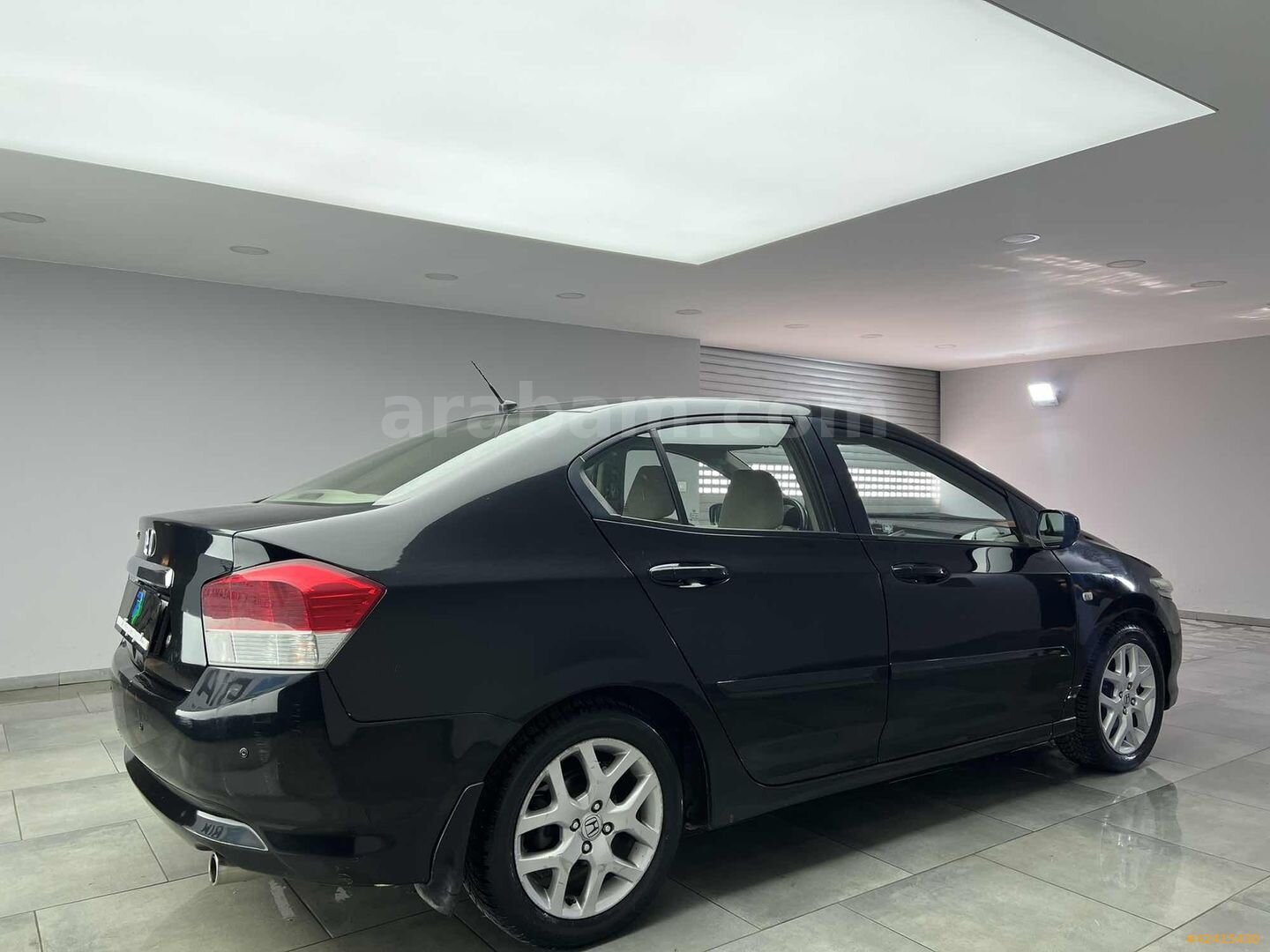 Galeriden Honda City 1.4 ES 2011 Model İstanbul 114.740 km Siyah 7