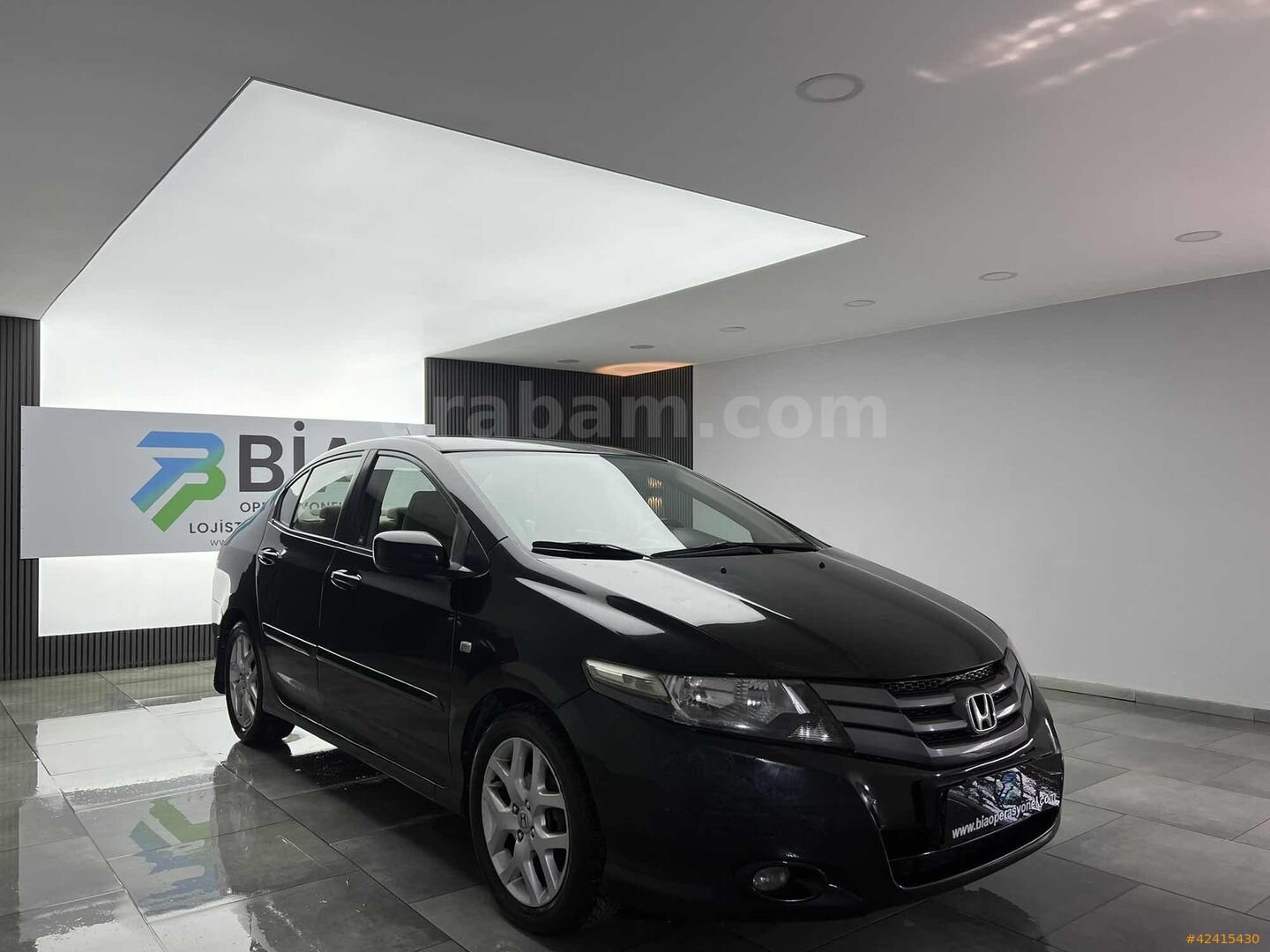 Galeriden Honda City 1.4 ES 2011 Model İstanbul 114.740 km Siyah 3