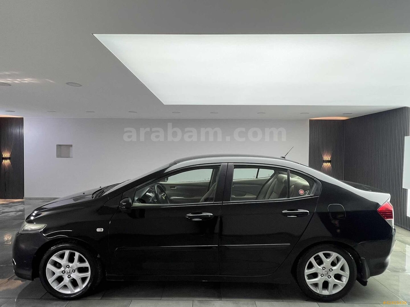 Galeriden Honda City 1.4 ES 2011 Model İstanbul 114.740 km Siyah 6