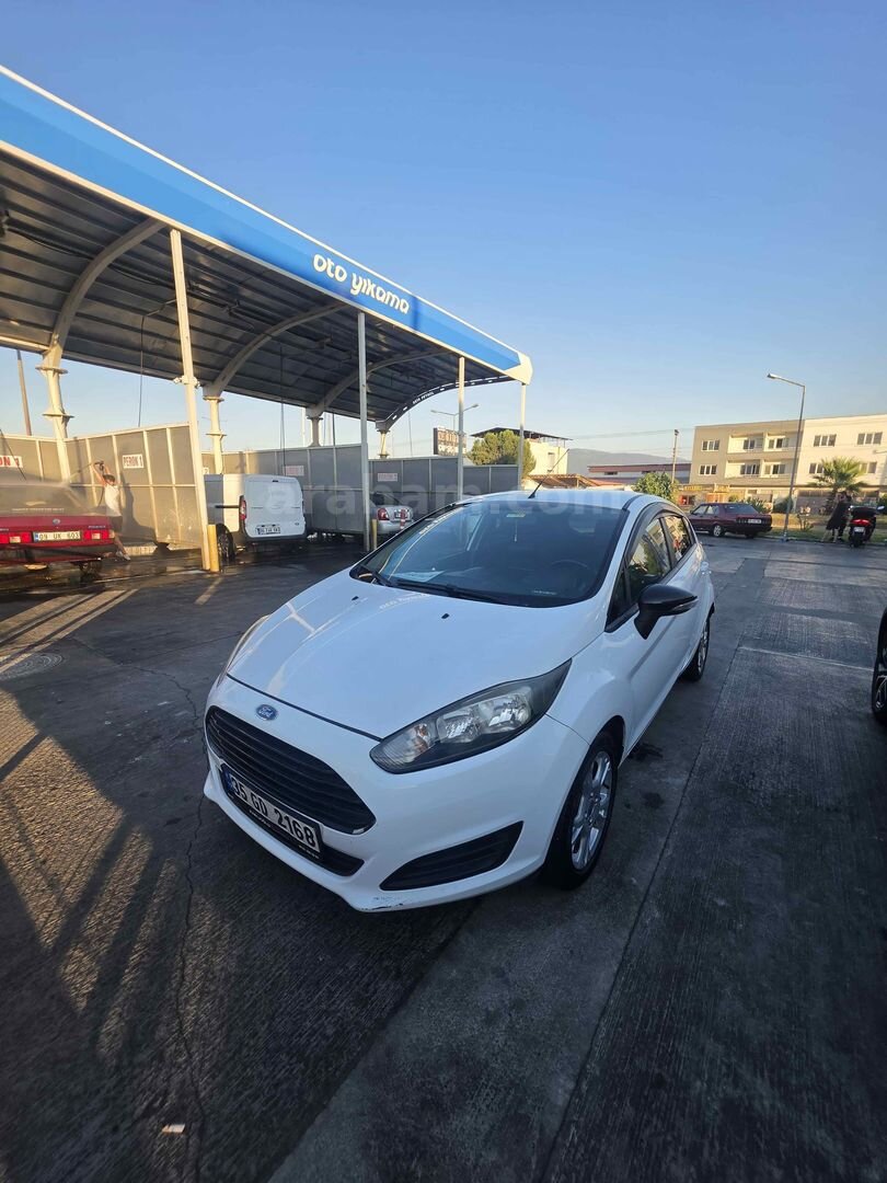 Sahibinden Ford Fiesta 1.5 TDCi Trend X 2016 Model Aydın 136.000 km Beyaz 4