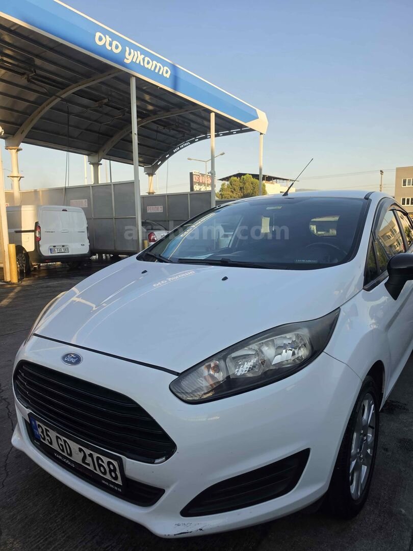 Sahibinden Ford Fiesta 1.5 TDCi Trend X 2016 Model Aydın 136.000 km Beyaz 5