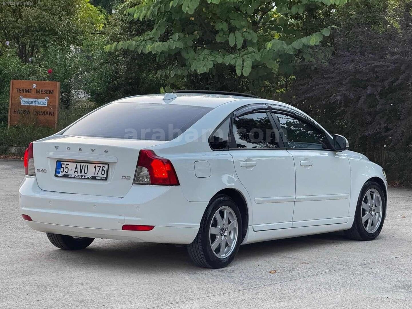 Galeriden Volvo S40 1.6 D 2011 Model Samsun 285.000 km Beyaz 4