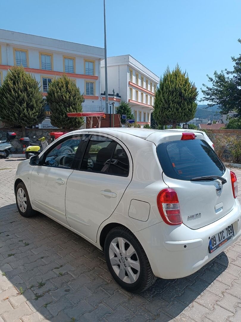 Sahibinden Nissan Micra 1.2 Punch 2012 Model Aydın 154.000 km Beyaz 3