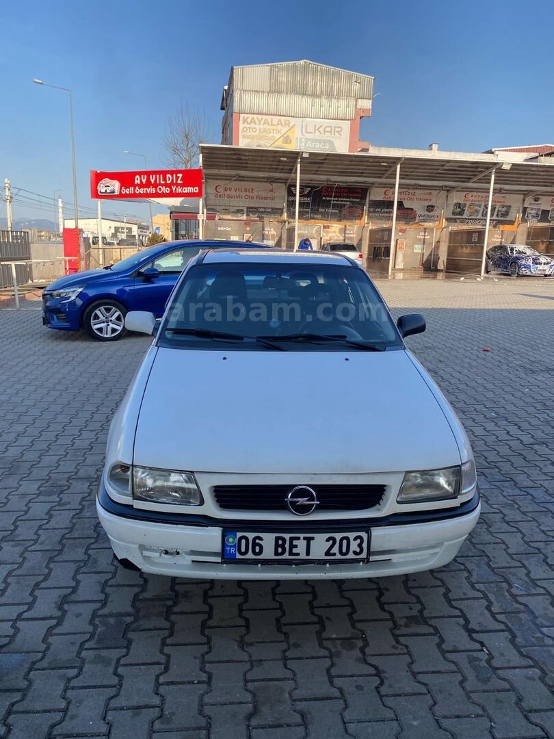 Sahibinden Opel Astra 1.4 GL 2001 Model Bursa 340.000 km Beyaz 3