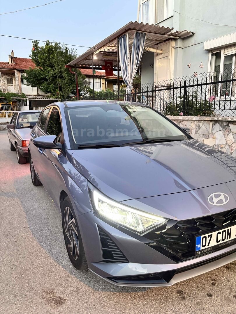 Sahibinden Hyundai i20 1.0 T-GDI Style 2025 Model Antalya 12.000 km Mavi (metalik) 6