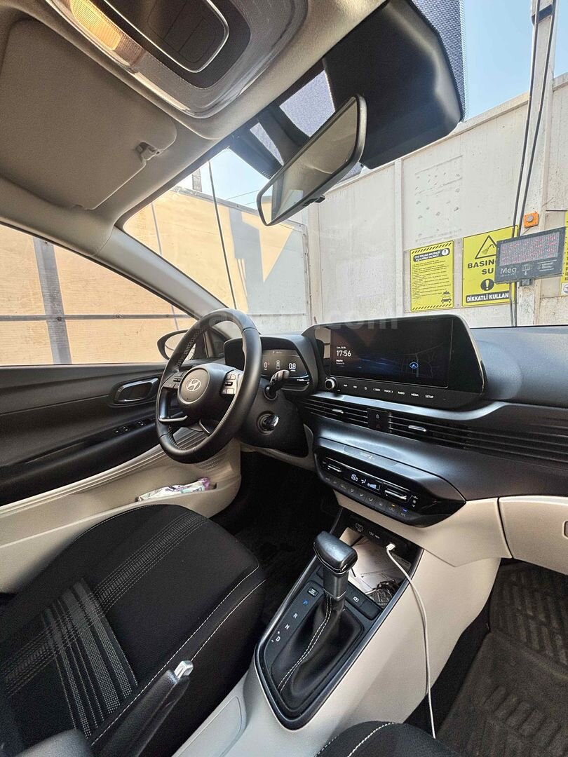 Sahibinden Hyundai i20 1.0 T-GDI Style 2025 Model Antalya 12.000 km Mavi (metalik) 7