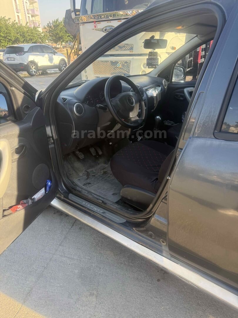 Sahibinden Dacia Sandero 1.5 dCi Stepway 2011 Model Mardin 327.000 km Siyah 7