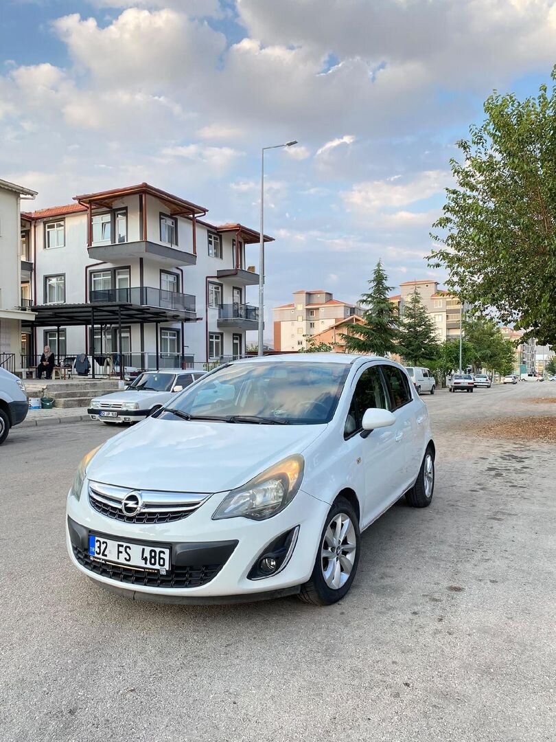 Sahibinden Opel Corsa 1.3 CDTI Active 2014 Model Isparta 107.000 km Beyaz 2
