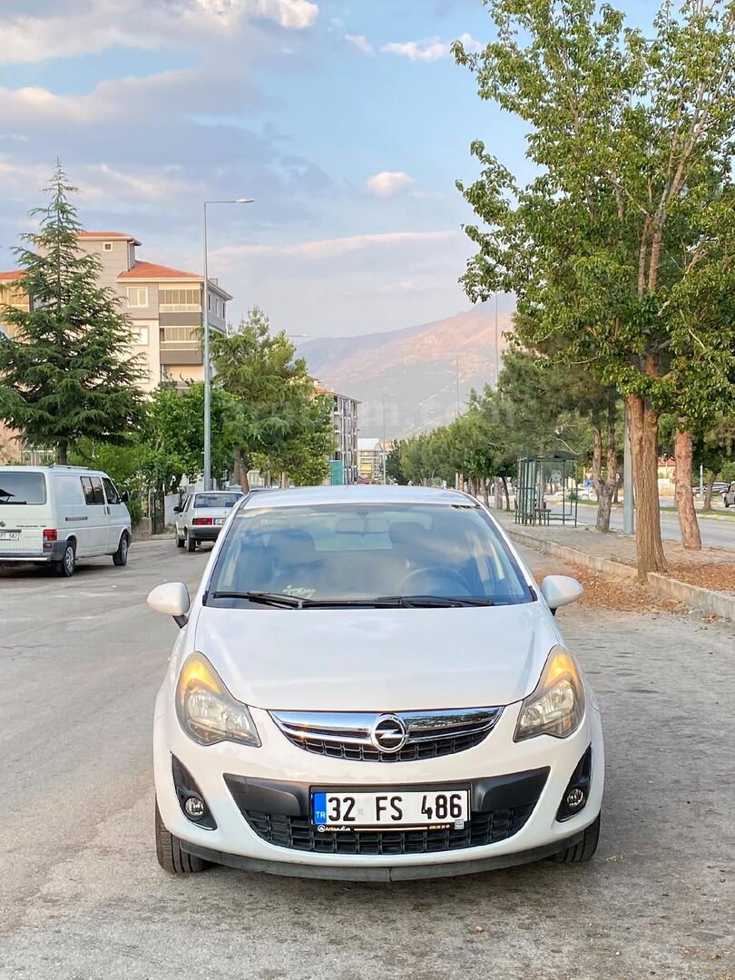 Sahibinden Opel Corsa 1.3 CDTI Active 2014 Model Isparta 107.000 km Beyaz 1