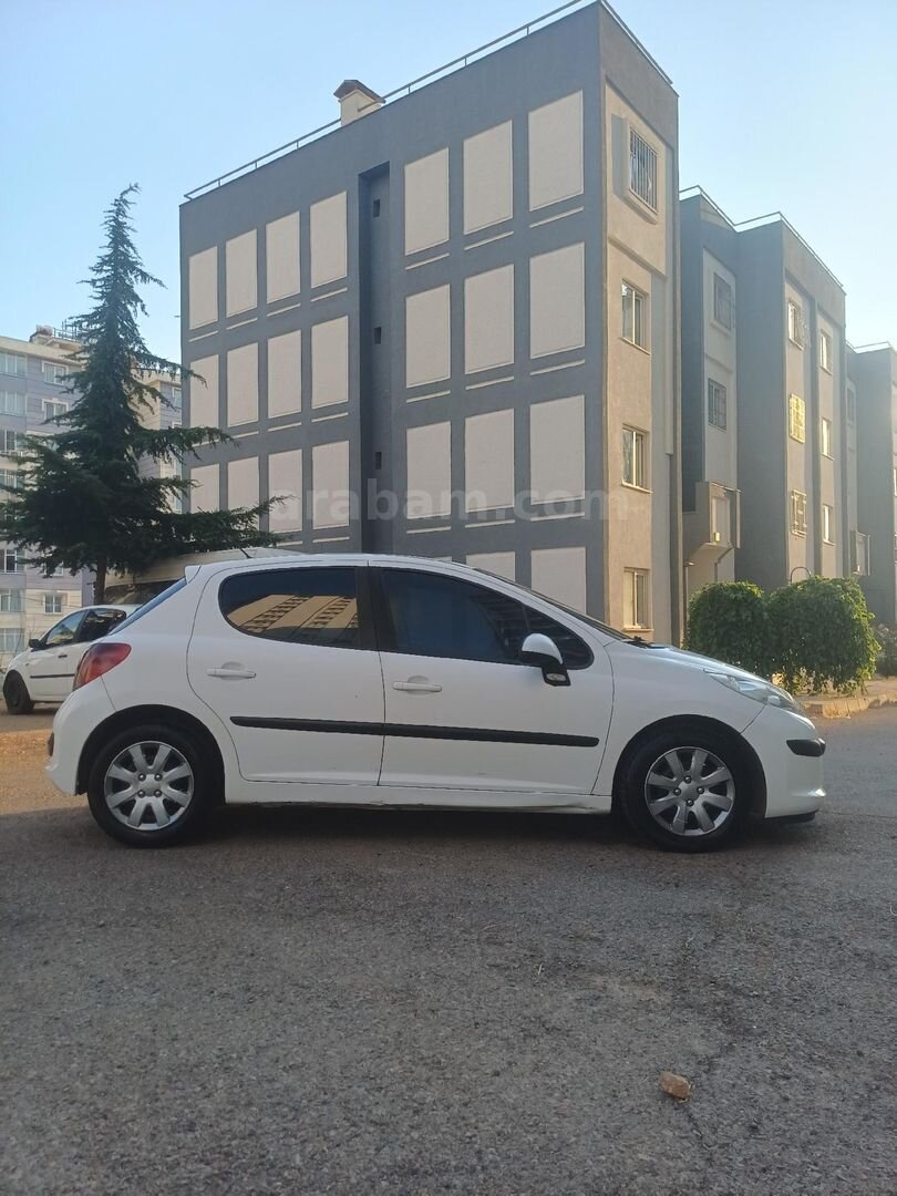 Sahibinden Peugeot 207 1.4 HDi Trendy 2008 Model Kahramanmaraş 220.000 km Beyaz 5
