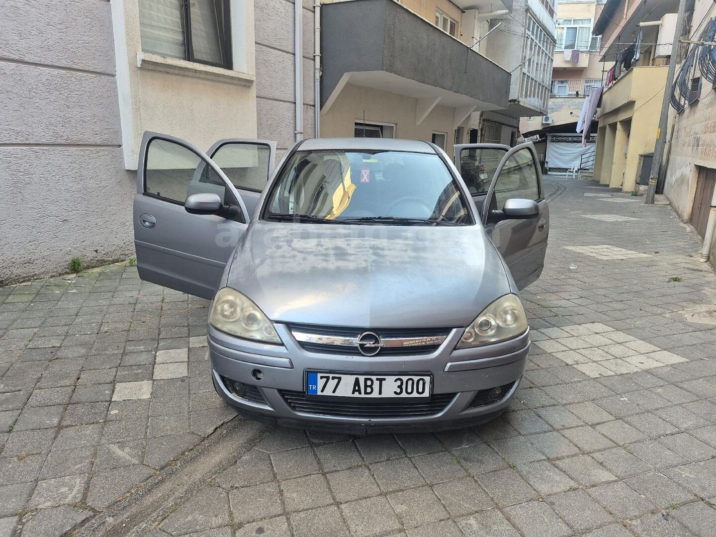 Sahibinden Opel Corsa 1.2 Twinport Essentia 2006 Model Yalova 200.000 km Gri (Gümüş) 1