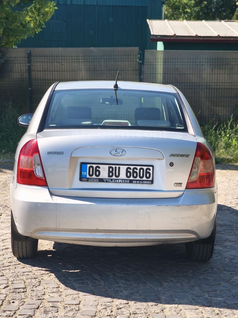Sahibinden Hyundai Accent Era 1.5 CRDi-VGT Team 2009 Model Ankara 232.000 km Gri (Gümüş) 2