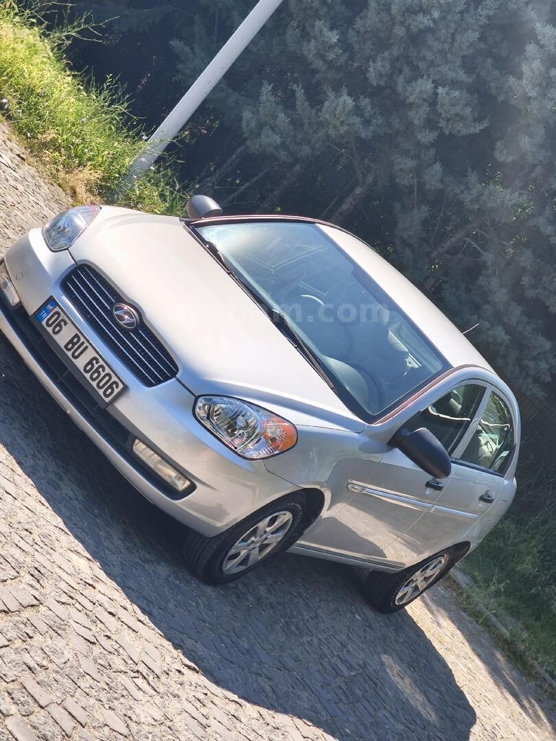 Sahibinden Hyundai Accent Era 1.5 CRDi-VGT Team 2009 Model Ankara 232.000 km Gri (Gümüş) 6