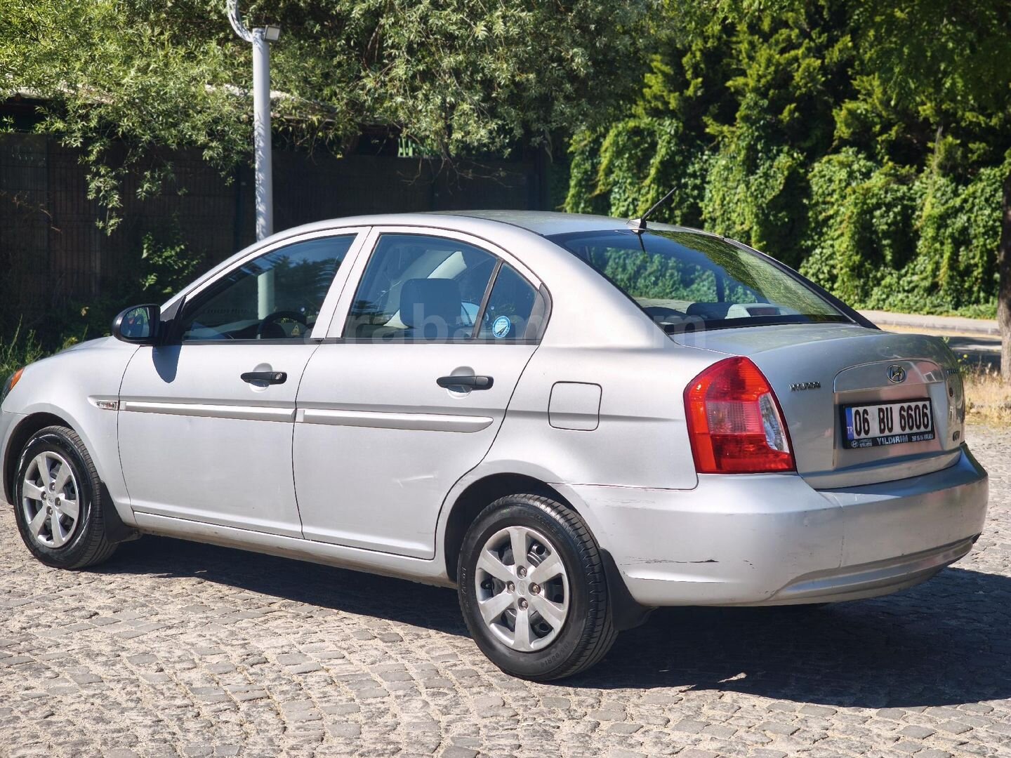 Sahibinden Hyundai Accent Era 1.5 CRDi-VGT Team 2009 Model Ankara 232.000 km Gri (Gümüş) 3