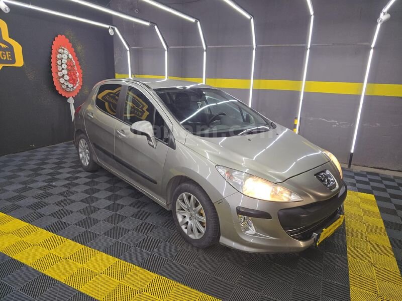 Galeriden Peugeot 308 1.6 VTi Comfort Pack 2011 Model Erzurum 194.000 km Füme