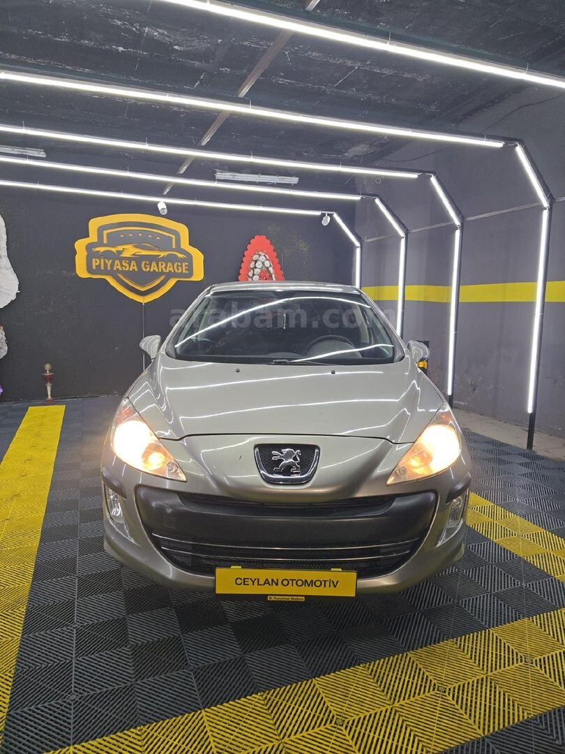 Galeriden Peugeot 308 1.6 VTi Comfort Pack 2011 Model Erzurum 194.000 km Füme 4