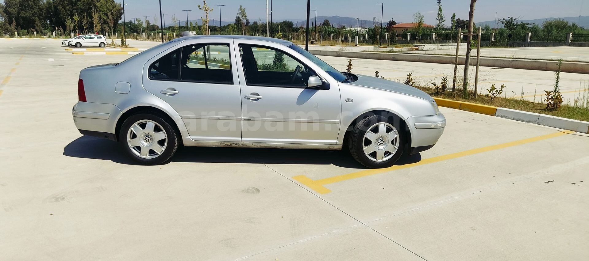 Sahibinden Volkswagen Bora 1.6 Comfortline 2000 Model Aydın 220.000 km Gri (Gümüş) 3
