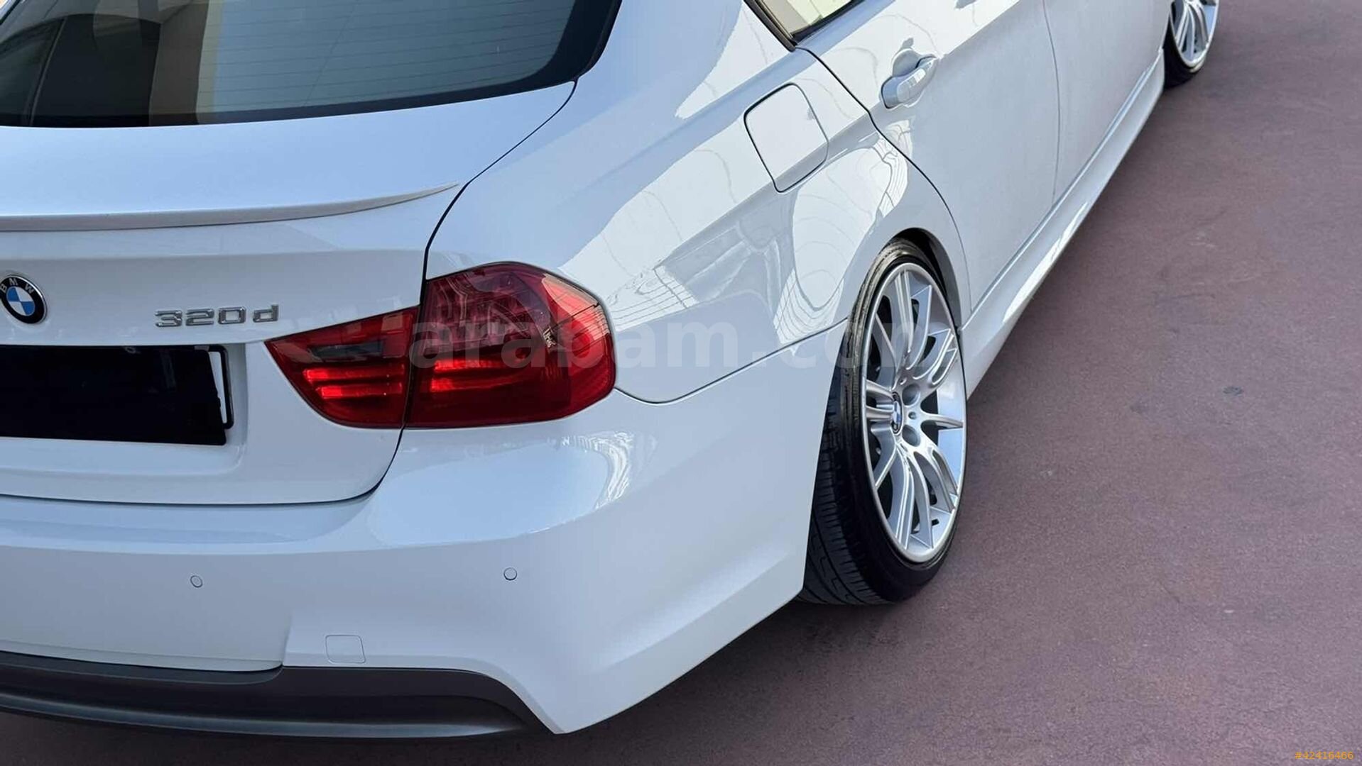 Galeriden BMW 3 Serisi 320d M Sport 2011 Model Denizli 250.000 km Beyaz 7