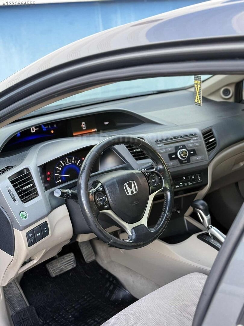 Galeriden Honda Civic 1.6i VTEC Eco Premium 2012 Model Ankara 232.000 km Gri 7