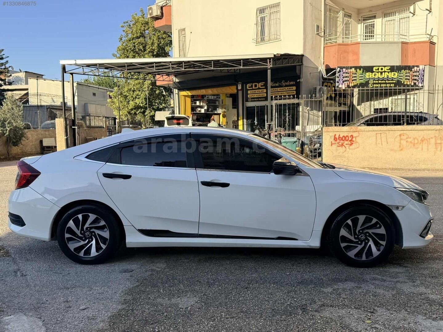 Galeriden Honda Civic 1.6i VTEC Eco Premium 2017 Model Adana 161.000 km Beyaz 4