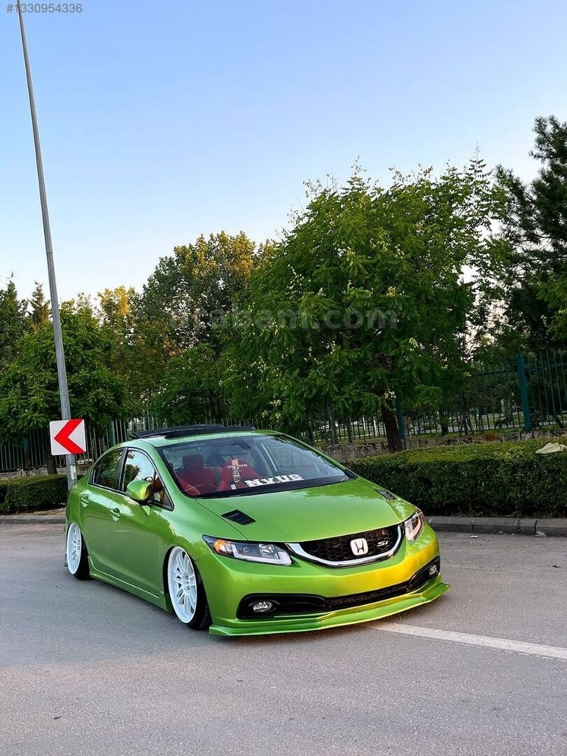 Galeriden Honda Civic 1.6i VTEC Eco Premium 2013 Model Ankara 180.000 km Yeşil 2