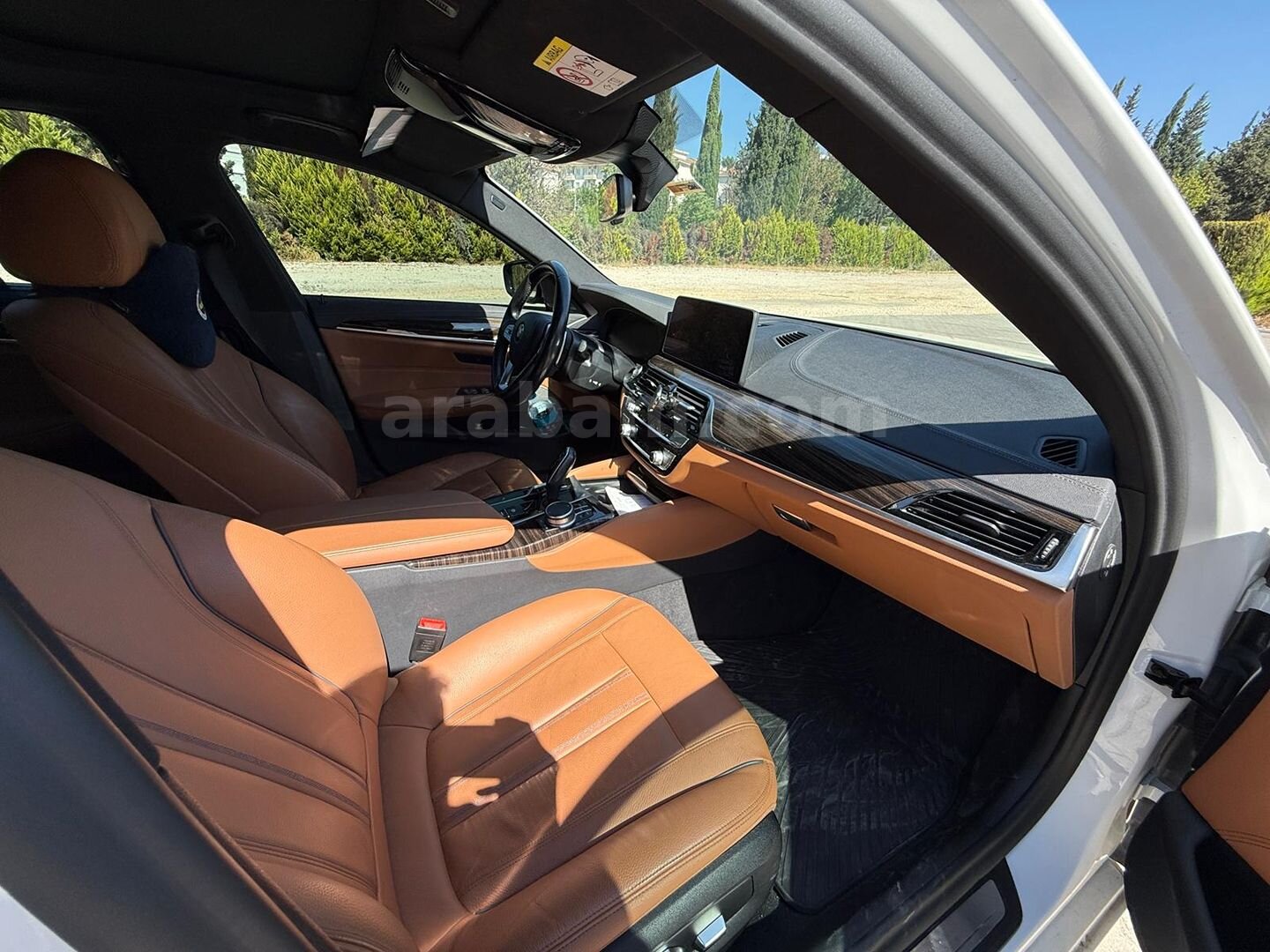 Sahibinden BMW 5 Serisi 530i xDrive Special Edition Luxury 2021 Model Bursa 73.500 km Beyaz 7