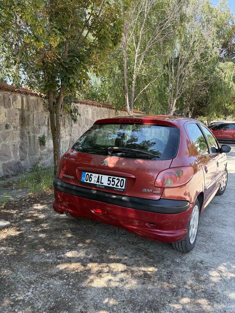 Sahibinden Peugeot 206 1.4 HDi X-line 2005 Model Ankara 236.000 km Kırmızı 5