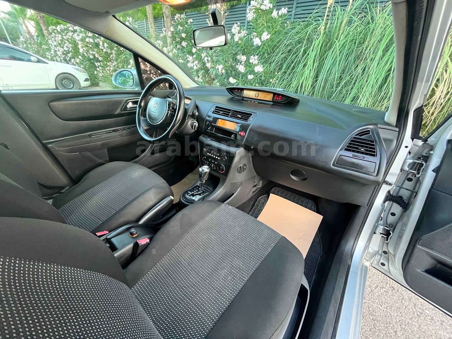 Galeriden Citroen C4 1.6 SX 2006 Model Balıkesir 310.000 km Gri (Gümüş) 5